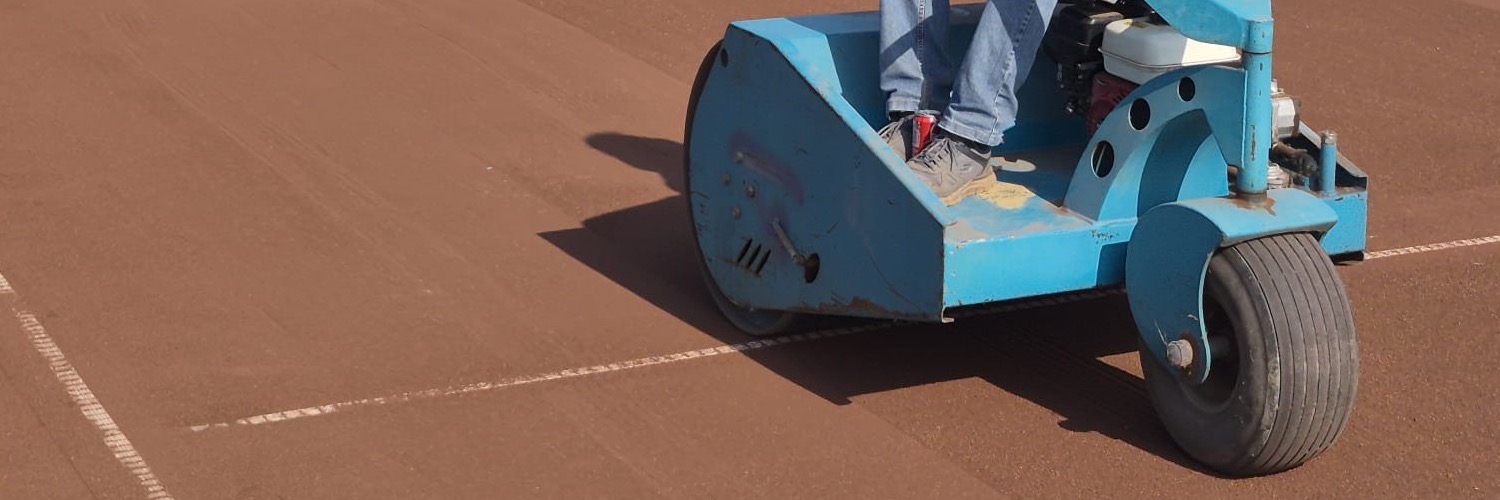 Mehr über den Artikel erfahren Unsere Platzprofis am Werken